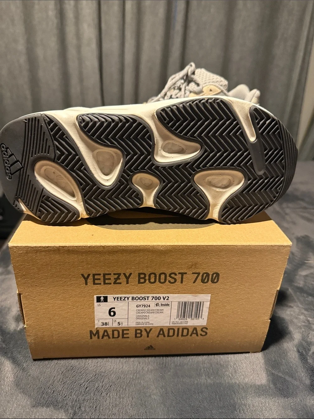adidas Kids Yeezy Boost 700 V2 - Gray & Cream